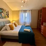 Hugo Apartment